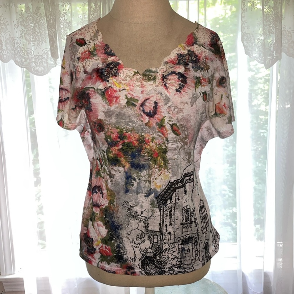 Leo & Ugo short sleeve embellished T, dolman style sleeves
